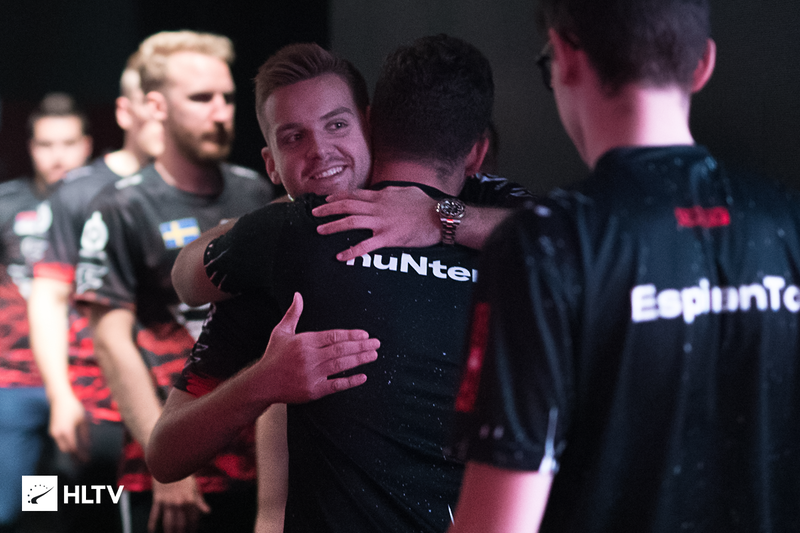 Oh My God 官方：打野 xiaofang （方哲宇）从今天开始以自由球员身份离队