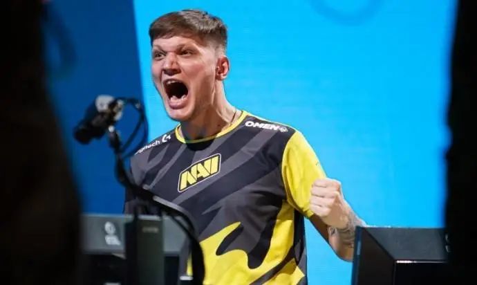 【观点】德杯惨败暴露RNG新赛季前景：最大问题就是转型之人